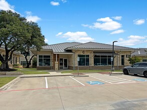 14425 Falcon Head Blvd, Austin, TX en alquiler Foto del edificio- Imagen 2 de 15