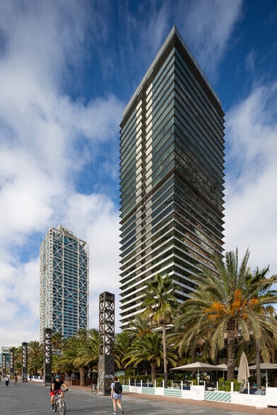 Carrer de la Marina, 16-18, Barcelona, Barcelona en alquiler - Foto del edificio - Imagen 3 de 5