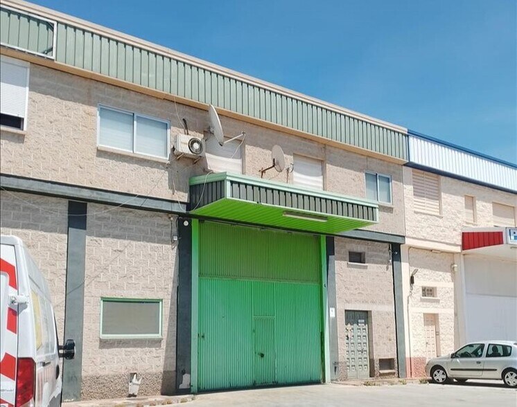 Nave en Atarfe en venta - Foto del edificio - Imagen 2 de 15