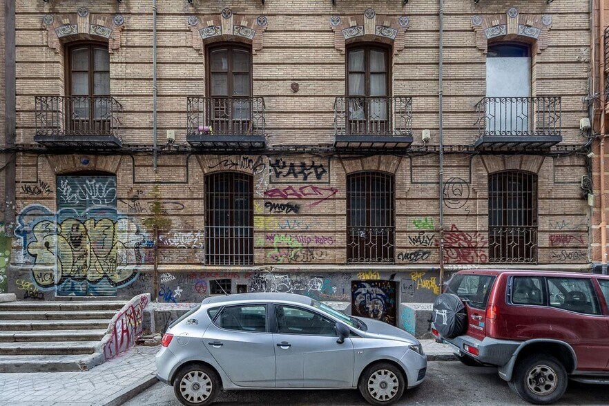 Calle Acera del Triunfo, 19, Granada, Granada en venta - Foto del edificio - Imagen 2 de 18