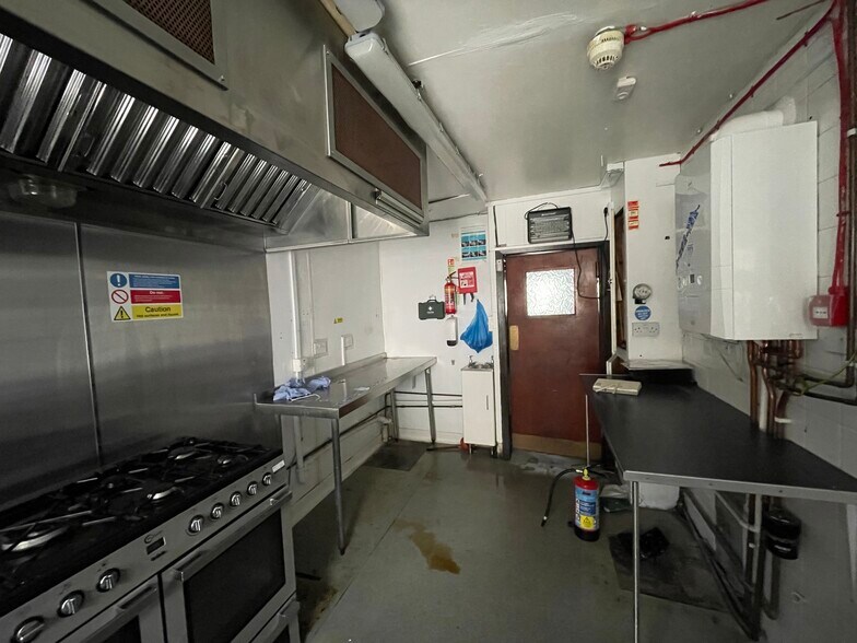 75-79 Portland St, Troon en venta - Foto del edificio - Imagen 2 de 13