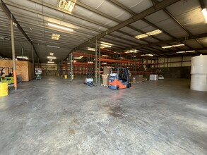 7821 Industrial Hwy, Macon-Bibb, GA en alquiler Foto del interior- Imagen 2 de 10