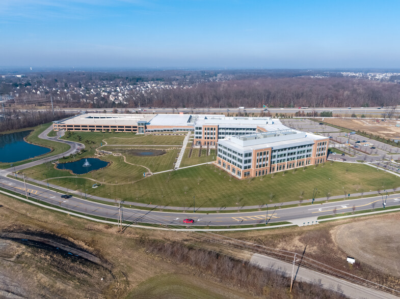 4900 E Dublin Granville Rd, Columbus, OH en alquiler - Vista aérea - Imagen 3 de 17