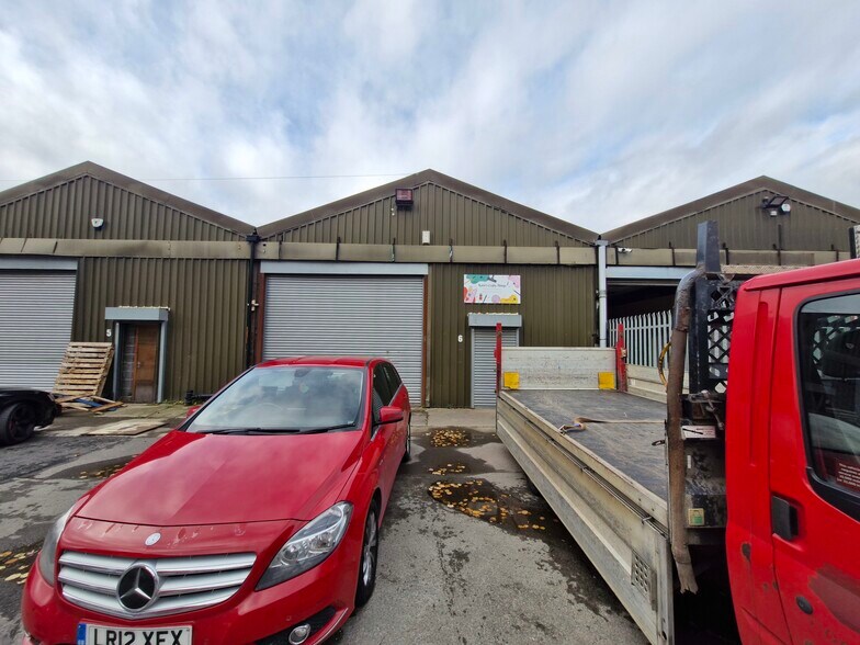 Cherry Tree Rd, Doncaster en alquiler - Foto del edificio - Imagen 2 de 3