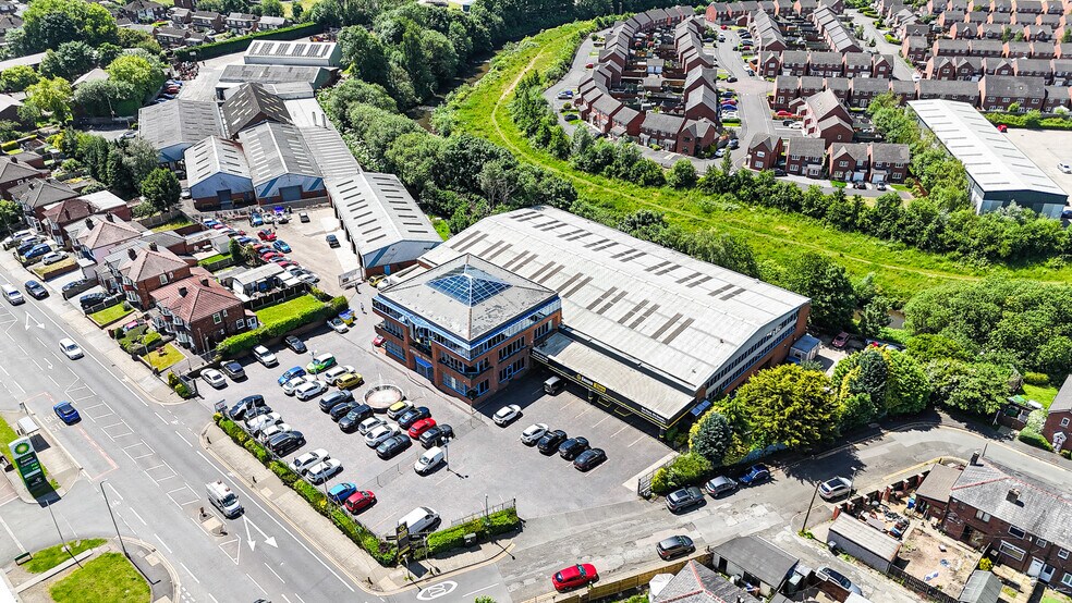 574 Manchester Rd, Bury en alquiler - Foto del edificio - Imagen 3 de 4