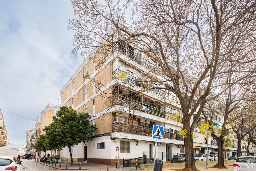 Plaza Virgen de la Amargura, 1, Sevilla, Sevilla en alquiler - Foto del edificio - Imagen 2 de 35
