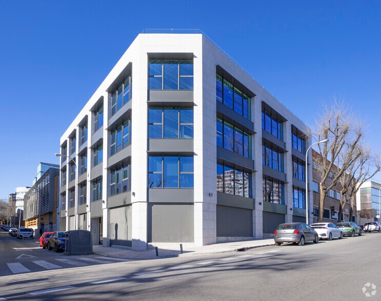 Calle de Federico Salmón, 7, Madrid, Madrid en venta - Foto principal - Imagen 1 de 1