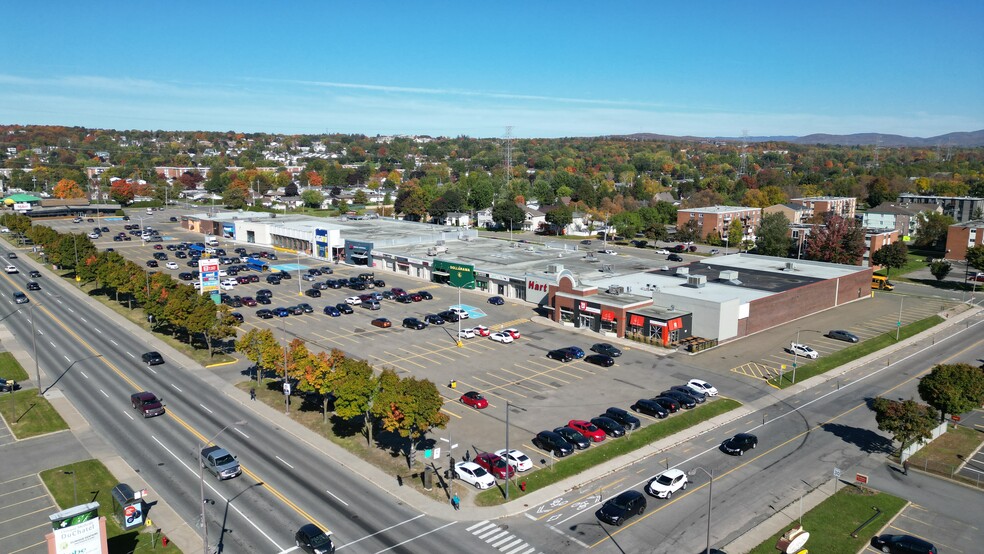 9550 Boul De L'ormière, Québec, QC en alquiler - Vista aérea - Imagen 1 de 5