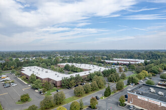 200-225 N Center Dr, North Brunswick, NJ - vista aérea  vista de mapa