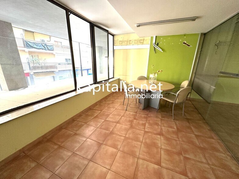 Oficina en Ontinyent, Valencia en venta - Foto del edificio - Imagen 2 de 17
