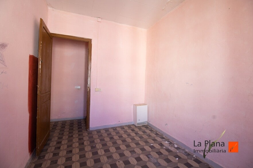 Edificio residencial en Santa Bàrbara, Tarragona en venta - Foto del interior - Imagen 3 de 5