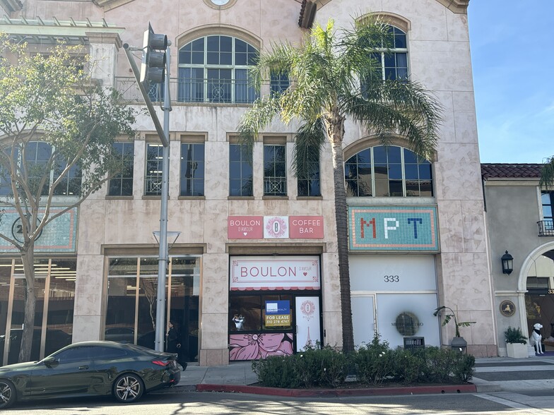 301-333 N Canon Dr, Beverly Hills, CA en alquiler - Foto del edificio - Imagen 1 de 13