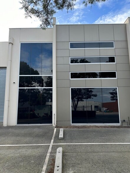 54 Smith Rd, Springvale en venta - Foto del edificio - Imagen 2 de 3