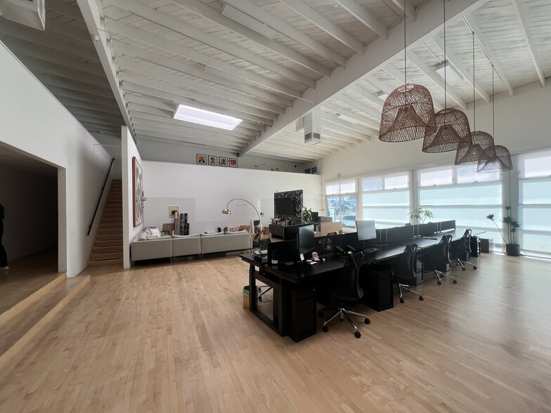 553-555 Rose Ave, Venice, CA en alquiler - Foto del interior - Imagen 3 de 14