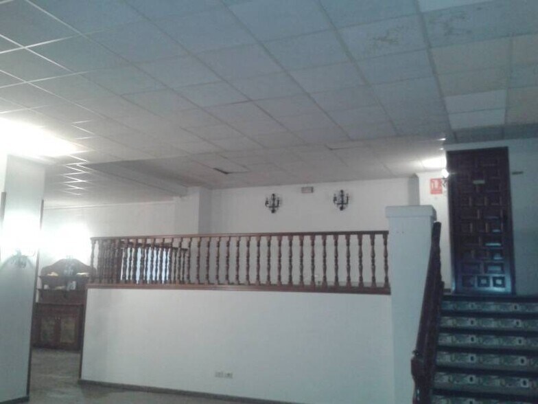 Local en Ontinyent en alquiler - Foto del edificio - Imagen 2 de 5