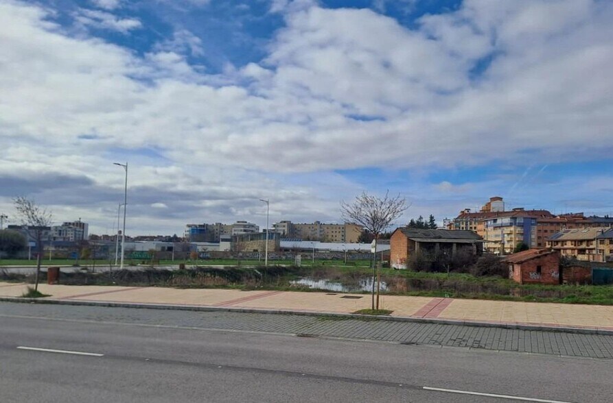 Terreno en León, León en venta - Vista aérea - Imagen 3 de 3