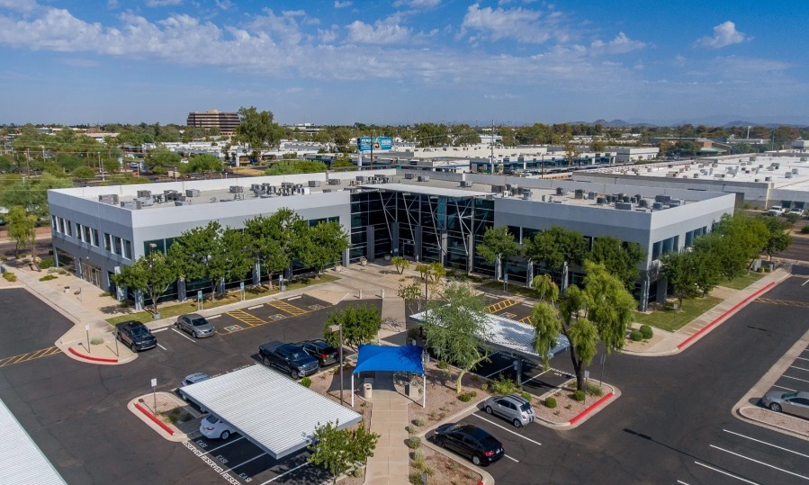 2225 W Peoria Ave, Phoenix, AZ en alquiler - Foto del edificio - Imagen 1 de 12