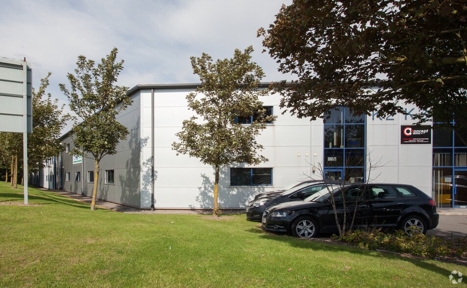 Foreshore Rd, Cardiff en alquiler - Foto del edificio - Imagen 2 de 7