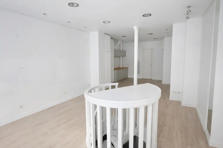 Local en Paris en alquiler - Foto del interior - Imagen 3 de 7