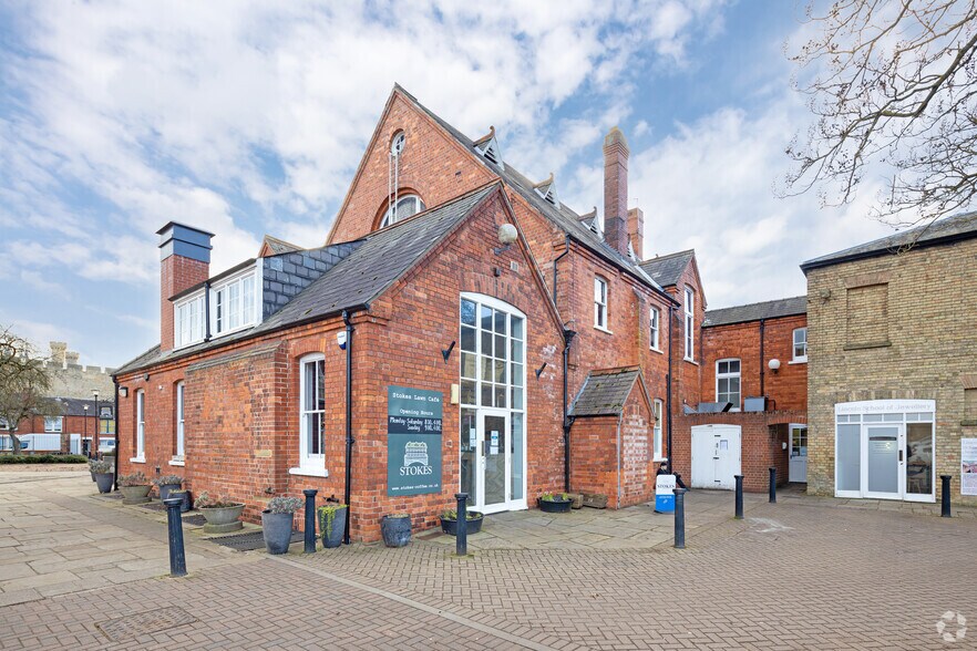 Union Rd, Lincoln en alquiler - Foto del edificio - Imagen 1 de 4