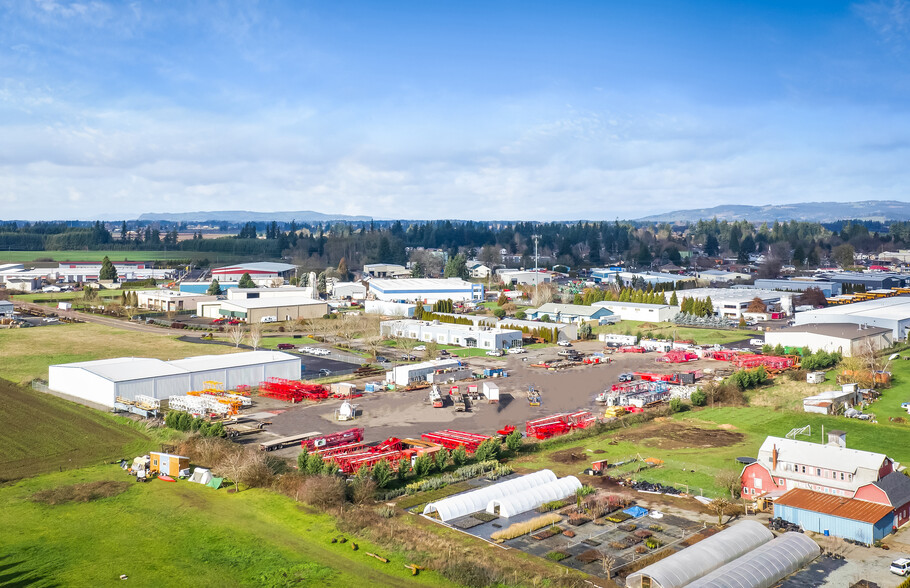 2500 Industrial Ave, Hubbard, OR en alquiler - Foto del edificio - Imagen 3 de 3