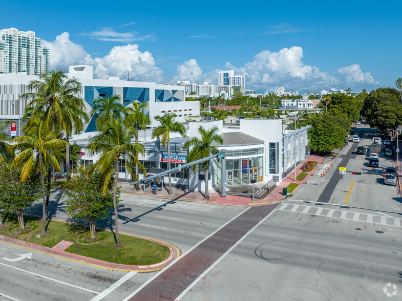 1011 5th St, Miami Beach, FL en alquiler - Foto del edificio - Imagen 2 de 9