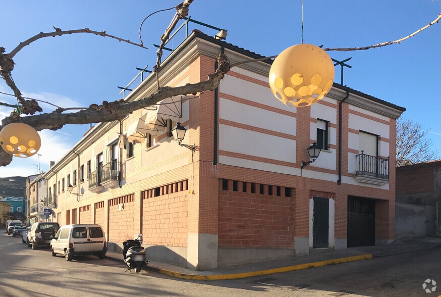 Edificio residencial en Anchuelo, Madrid en venta - Foto del edificio - Imagen 1 de 2