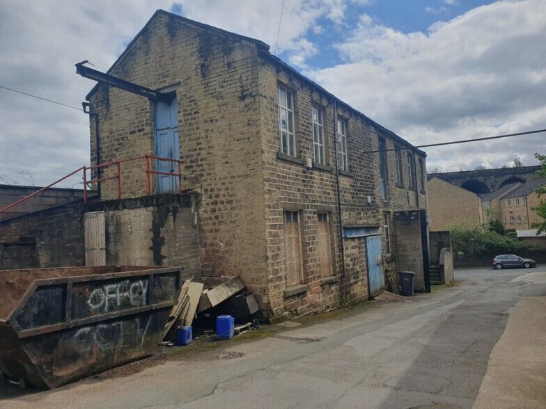 Dale St, Huddersfield en alquiler - Foto del edificio - Imagen 3 de 3