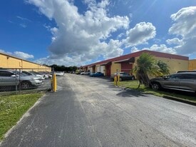 Tamiami Trade Park - Inmueble