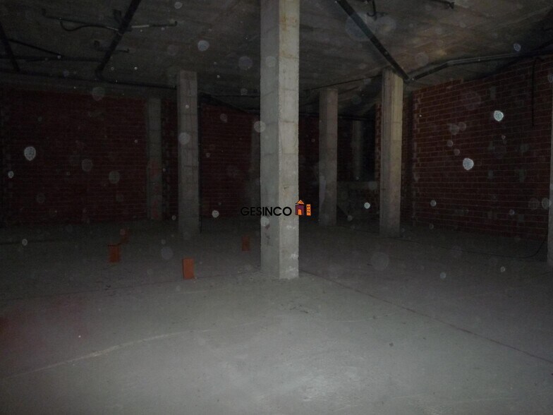 Local en València en venta - Foto del edificio - Imagen 3 de 4