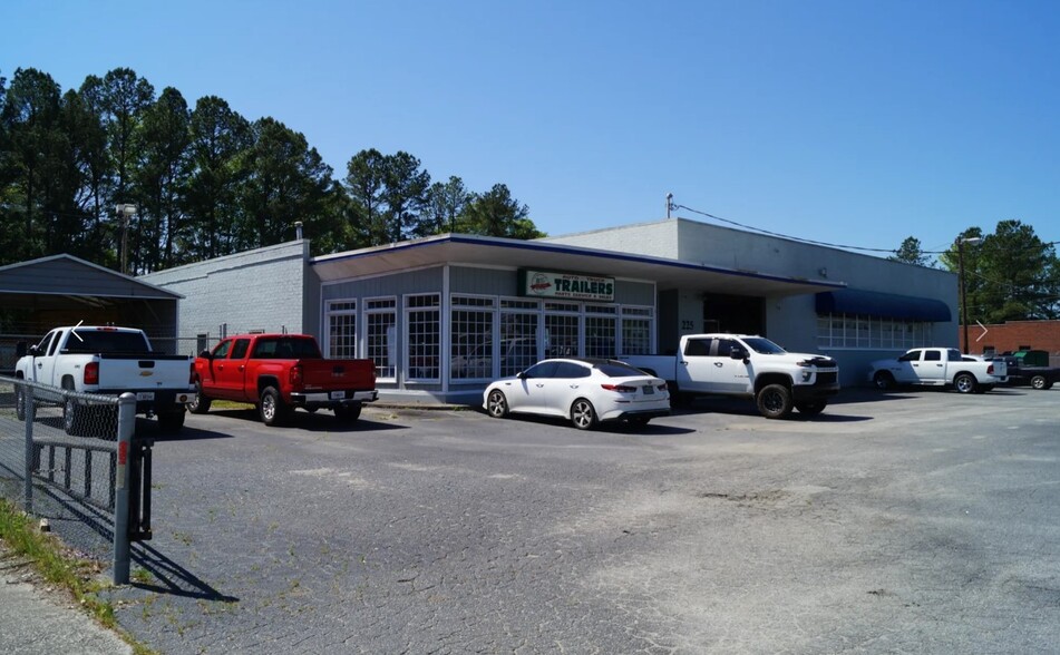 225 W Hill St, Thomson, GA en venta - Foto del edificio - Imagen 1 de 34