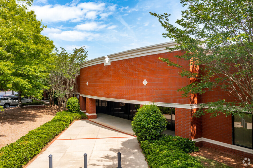 4145 Shackleford Rd, Norcross, GA en alquiler - Foto del edificio - Imagen 3 de 5