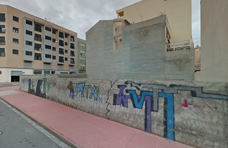 Carrer José Antonio Rodríguez Sánchez, 17, La Vall d'Uixó, Castellón en venta - Foto del edificio - Imagen 3 de 6