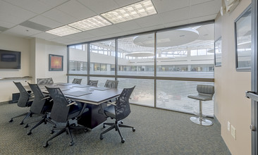 7771 W Oakland Park Blvd, Fort Lauderdale, FL en alquiler Foto del interior- Imagen 2 de 3