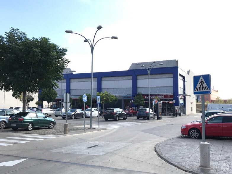 Calle Federico García Lorca, 10, Alcalá de Henares, Madrid en alquiler - Foto del edificio - Imagen 2 de 8