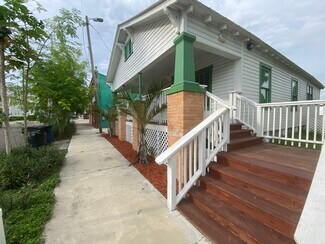 Más detalles de 1411 N 17th St, Tampa, FL - Local en alquiler