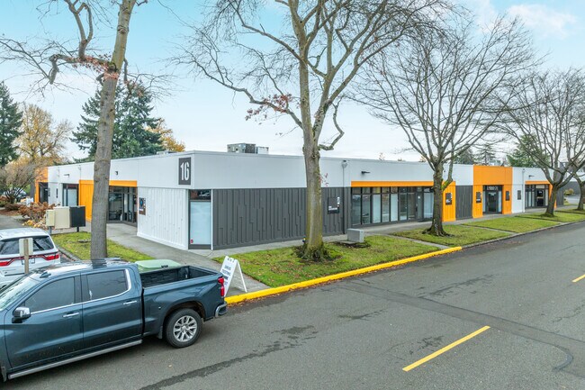 Más detalles de 679-699 Strander Blvd, Tukwila, WA - Varios usos en alquiler