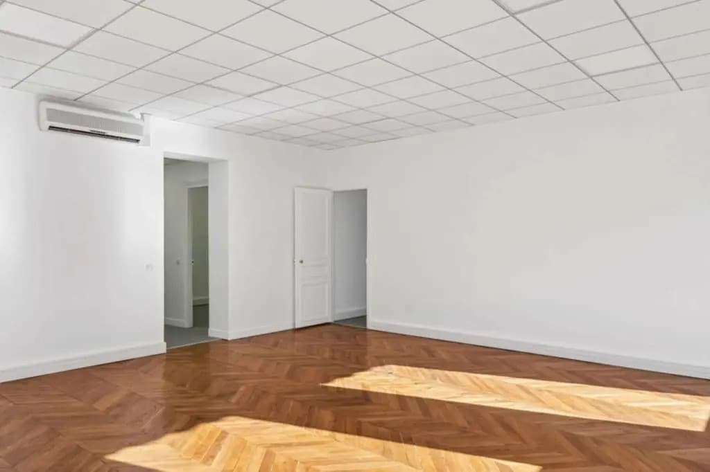 10-12 Avenue De Messine, Paris en alquiler Foto del edificio- Imagen 1 de 3