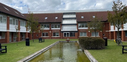 Willie Snaith Rd, Newmarket en alquiler Foto del edificio- Imagen 1 de 5