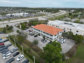 3620 Colonial Blvd, Fort Myers, FL en alquiler Foto del edificio- Imagen 1 de 5