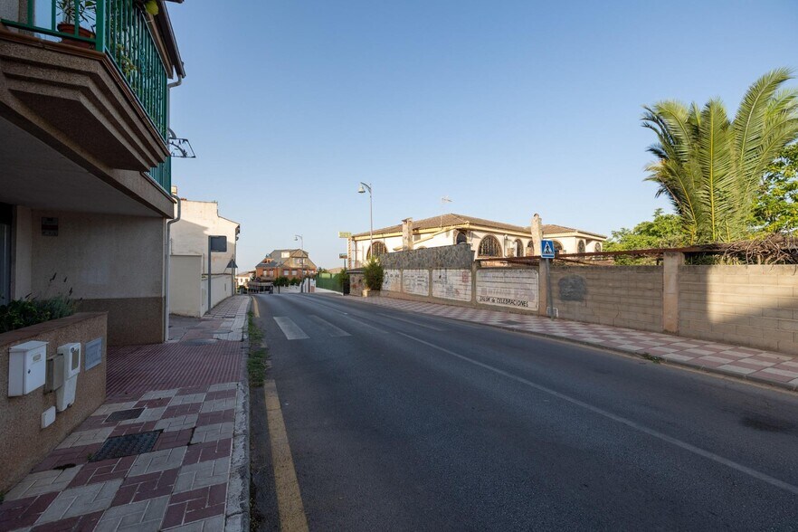 Terreno en Güevéjar, Granada en venta - Foto del edificio - Imagen 3 de 50