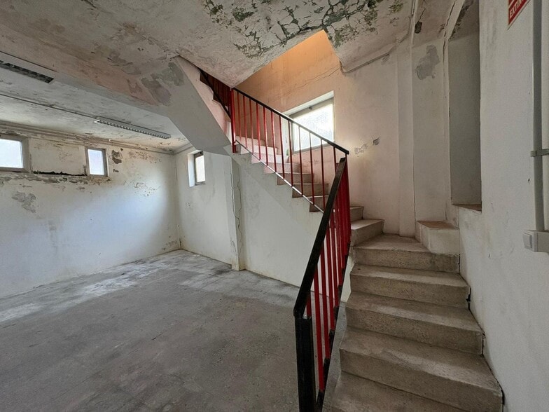 Local en Ferrol, La Coruna en venta - Foto del interior - Imagen 1 de 11