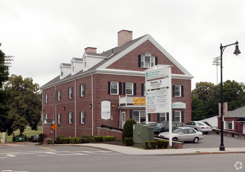 1996 Centre St, West Roxbury, MA en alquiler - Foto del edificio - Imagen 3 de 27