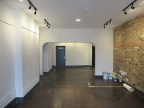 5 Leopold Rd, London en alquiler Foto del interior- Imagen 1 de 3