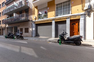 Local en Esplugues de Llobregat, Barcelona en alquiler Foto del interior- Imagen 1 de 17