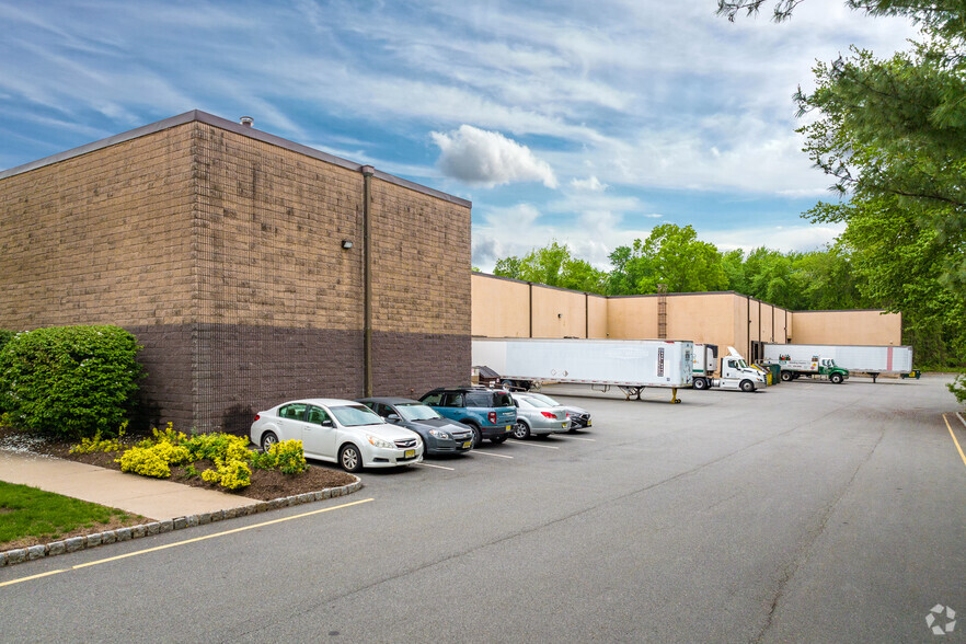 222 New Rd, Parsippany, NJ en venta - Foto del edificio - Imagen 2 de 5