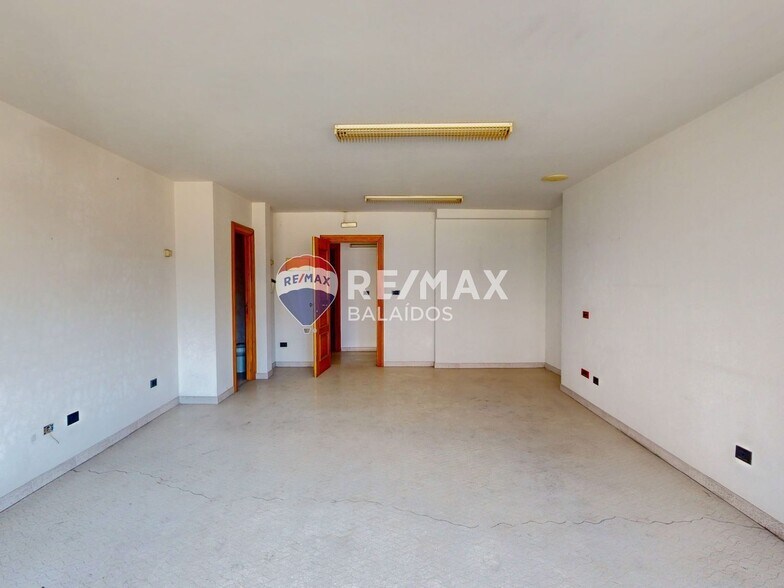Oficina en Vigo, Pontevedra en venta - Foto del edificio - Imagen 3 de 47