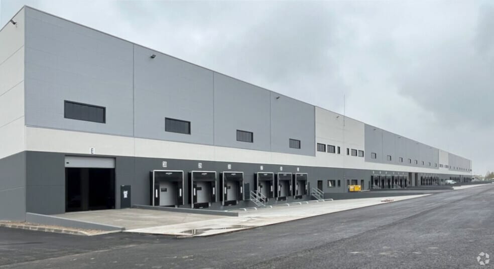 Parque Logístico Alcalá, Alcalá de Henares, Madrid en alquiler - Foto principal - Imagen 1 de 1