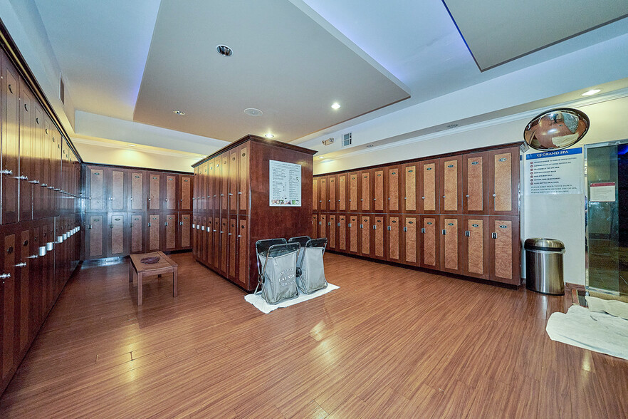 10211 Balboa Blvd, Northridge, CA en venta - Foto del interior - Imagen 3 de 20