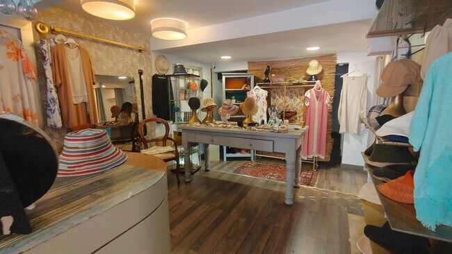 Más detalles de Calle Conde Guadalhorce, 2, Gijón - Local en venta